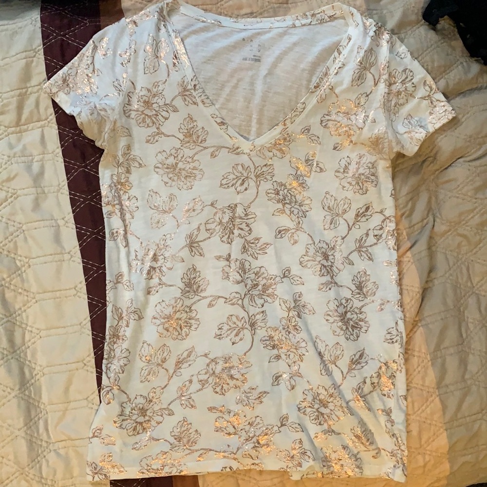 Target A New Day floral print foil v-neck tee